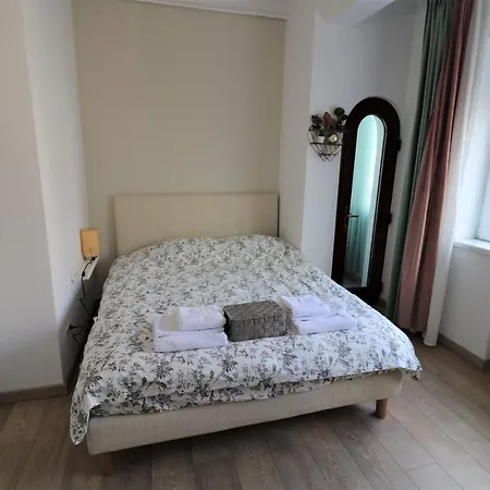 Lovely Center - Free Minibar *